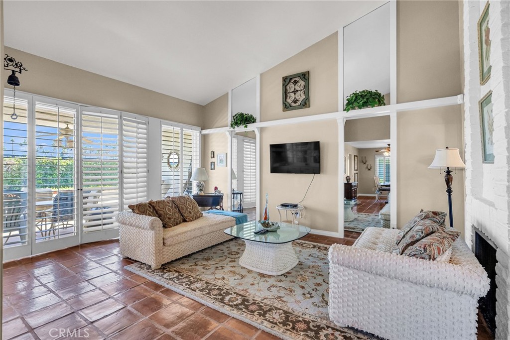 17 Toledo Drive