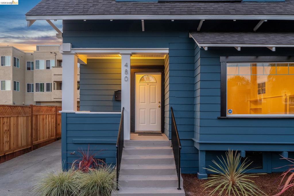 480 61St St St, Oakland CA 94609