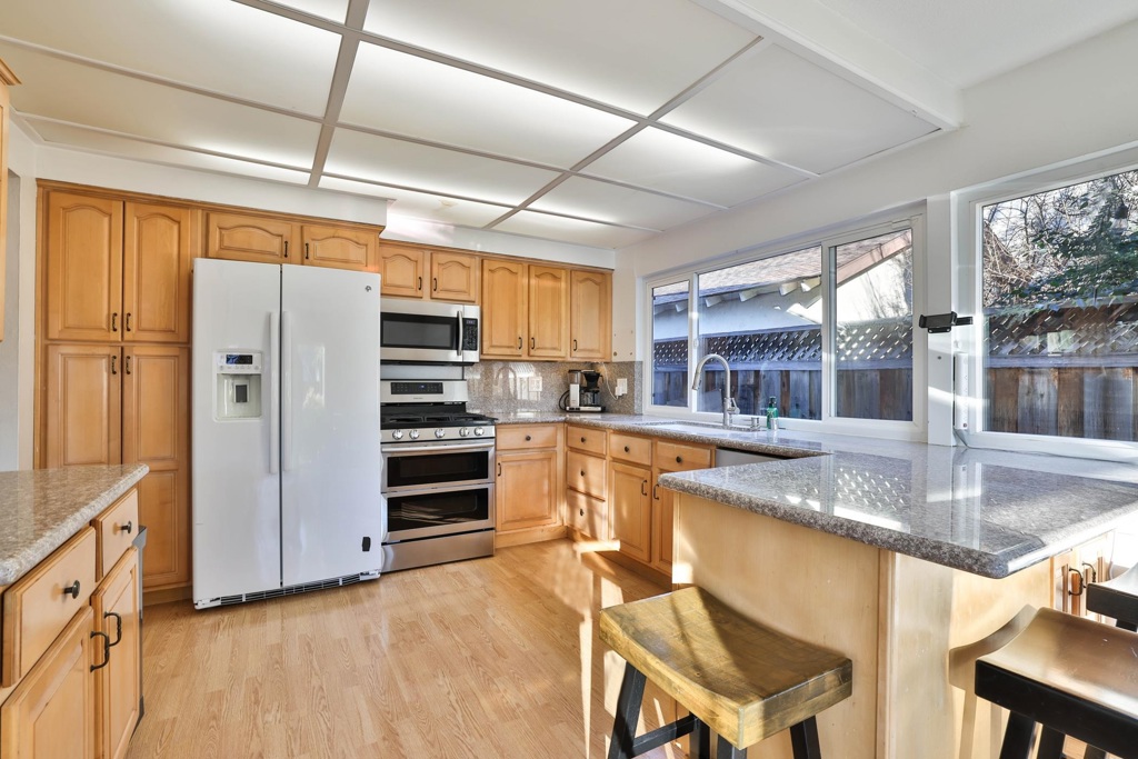 BLOSSOM VALLEY - Residential