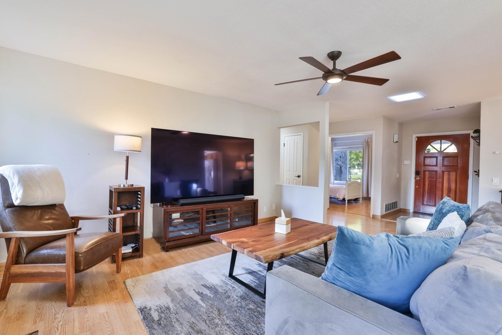 BLOSSOM VALLEY - Residential