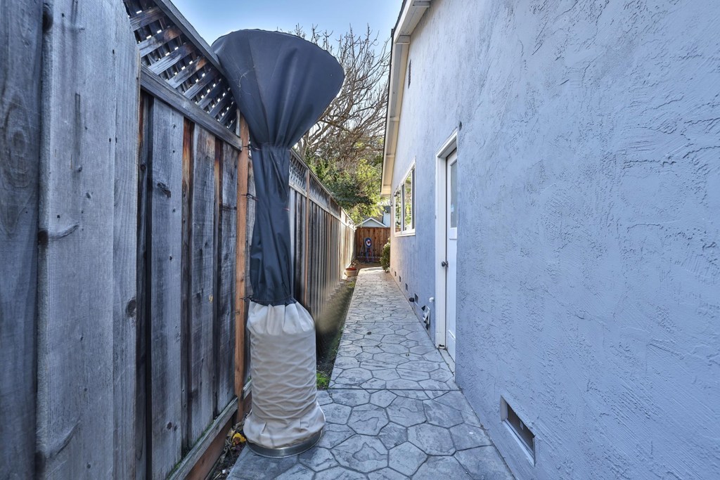 BLOSSOM VALLEY - Residential