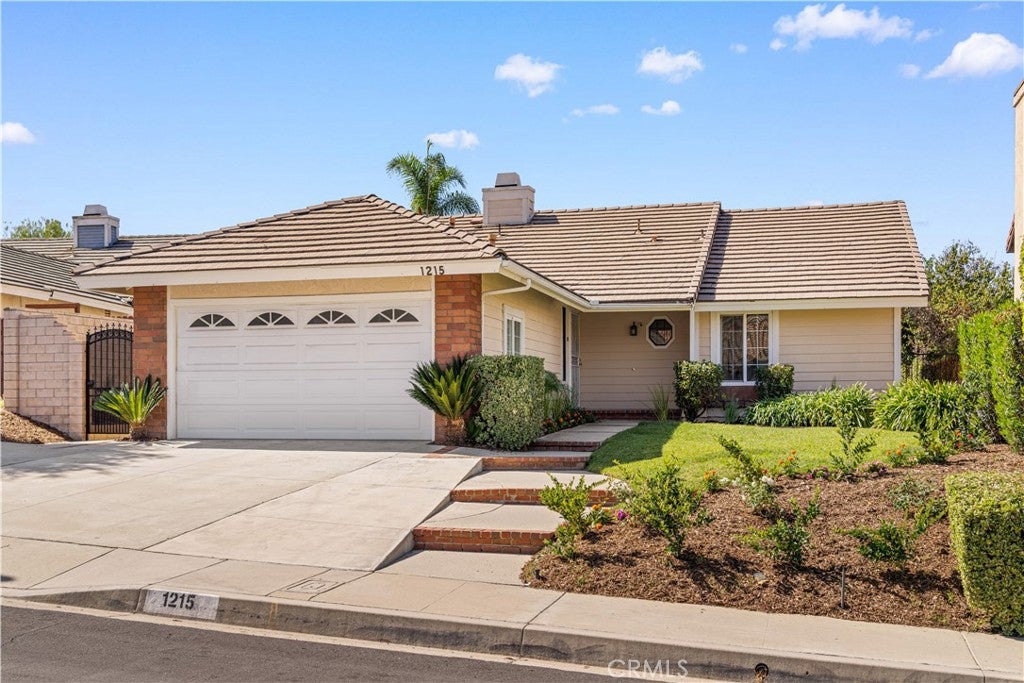 1215 Vassar Lane