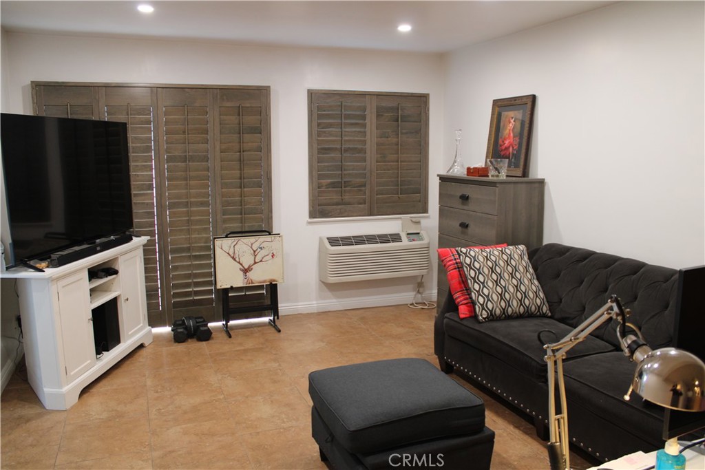 Shadow Wood (SHWD) - Residential