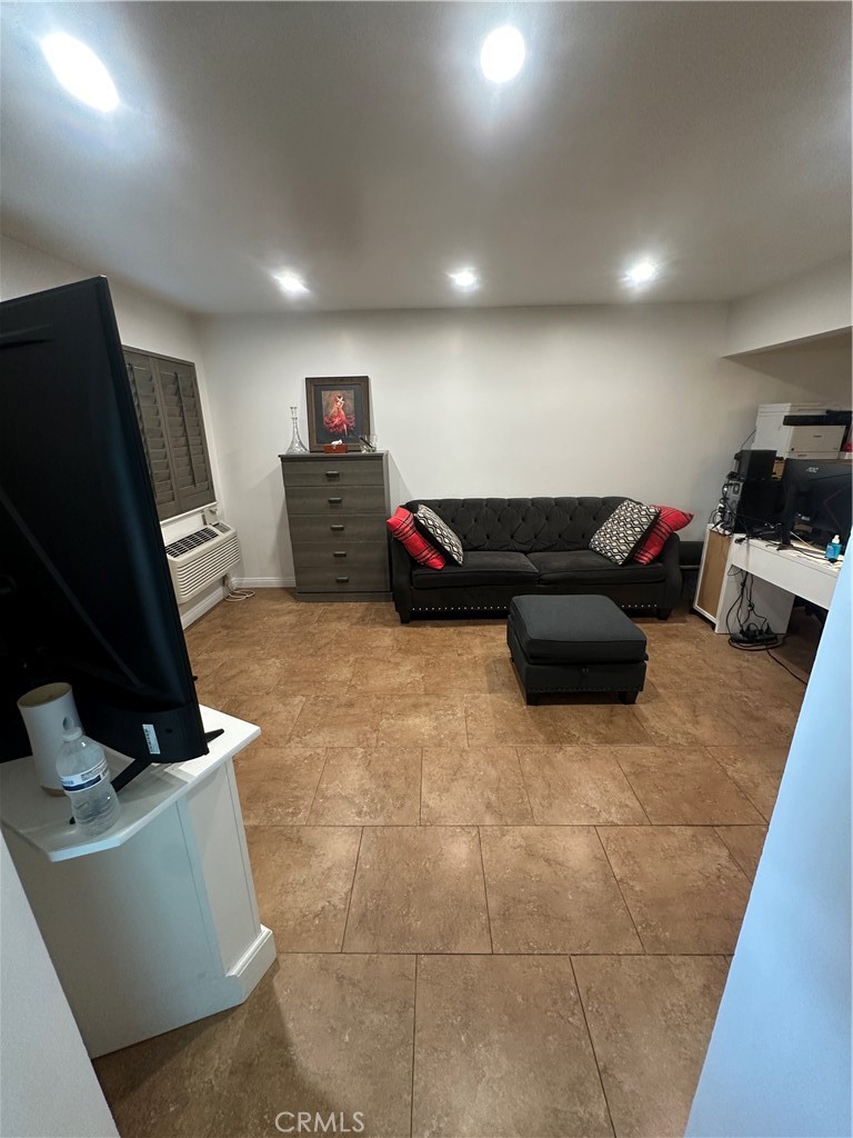 Shadow Wood (SHWD) - Residential