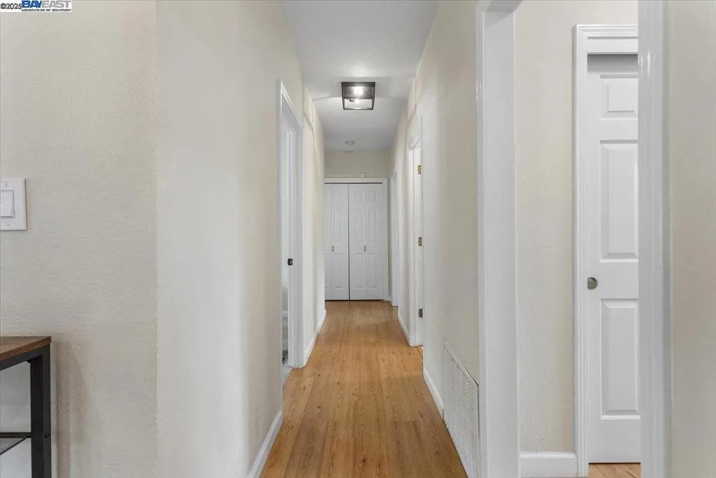 Lafayette, California 94549, United States, 3 Bedrooms Bedrooms, ,2 BathroomsBathrooms,Residential,Active,209967