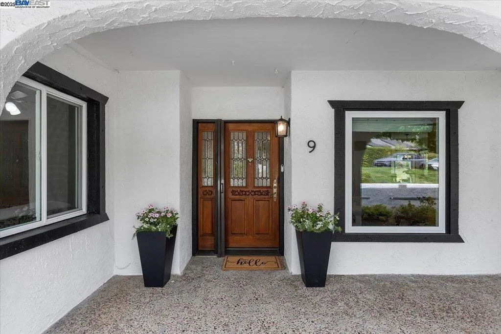 Lafayette, California 94549, United States, 3 Bedrooms Bedrooms, ,2 BathroomsBathrooms,Residential,Active,209967