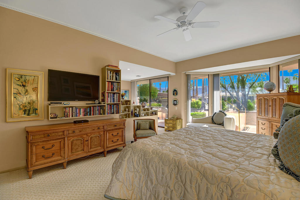 The Springs C.C. - Residential