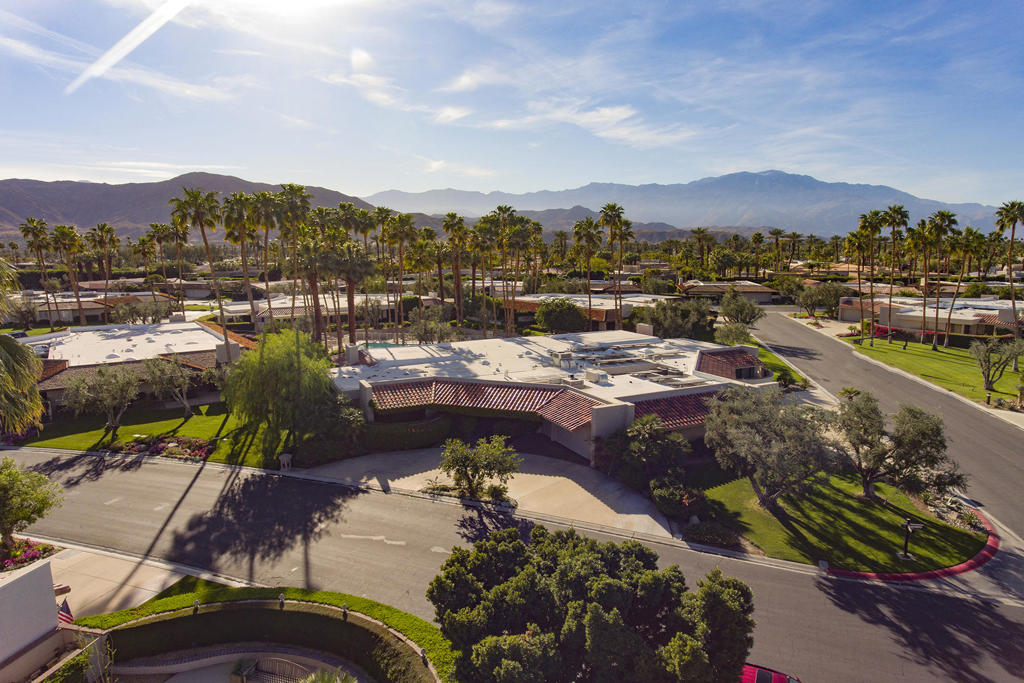 The Springs C.C. - Residential