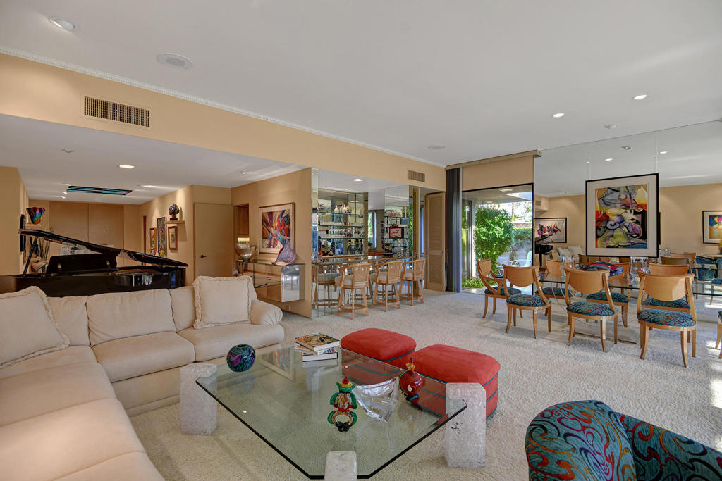 The Springs C.C. - Residential