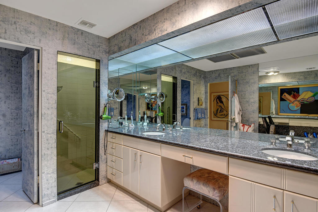 The Springs C.C. - Residential