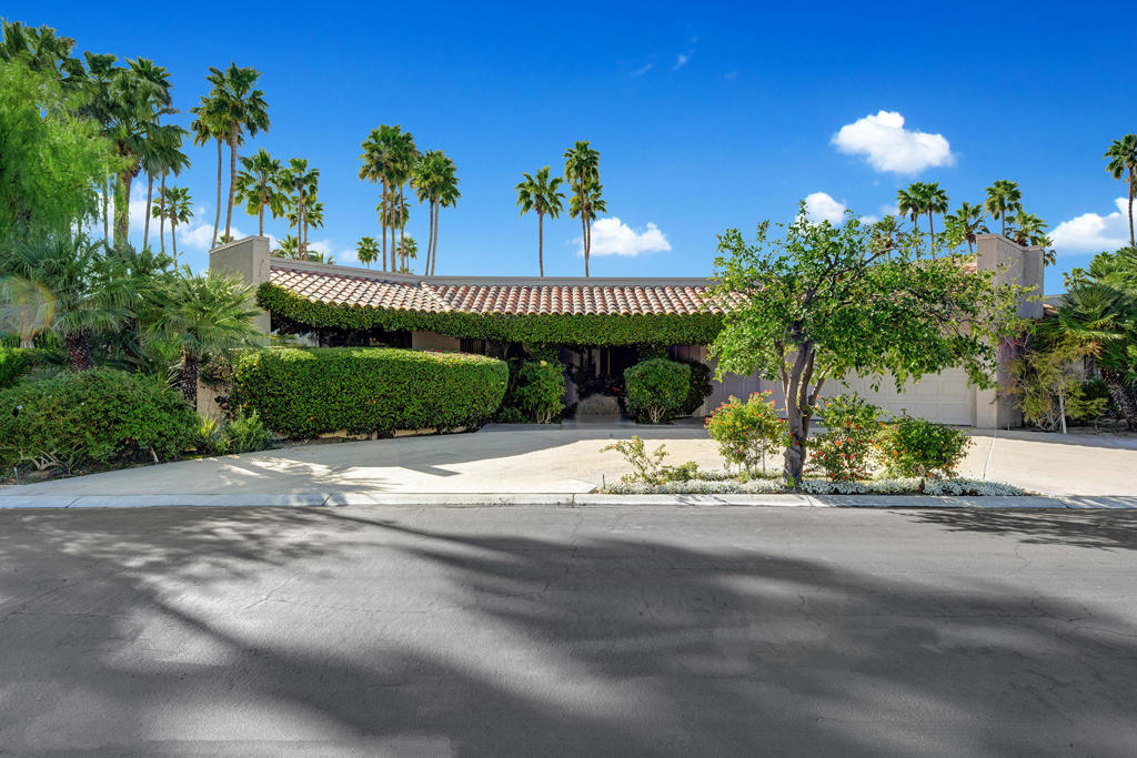 The Springs C.C. - Residential