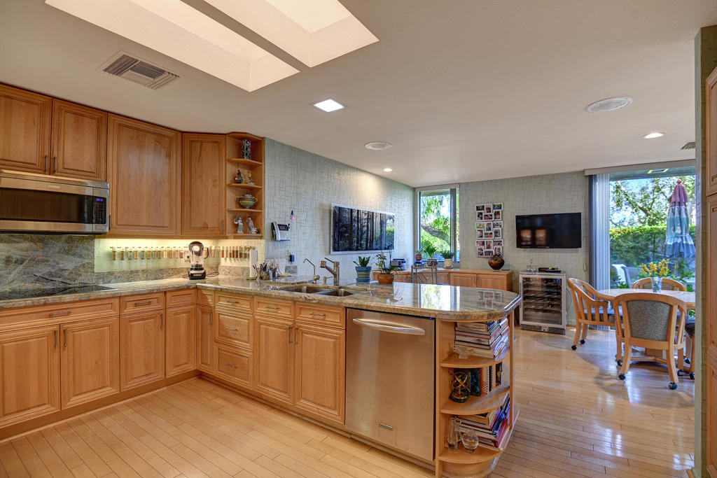 The Springs C.C. - Residential