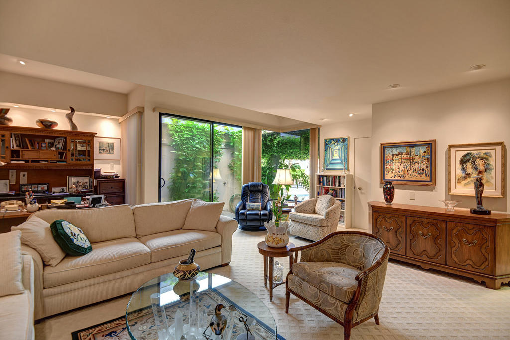 The Springs C.C. - Residential