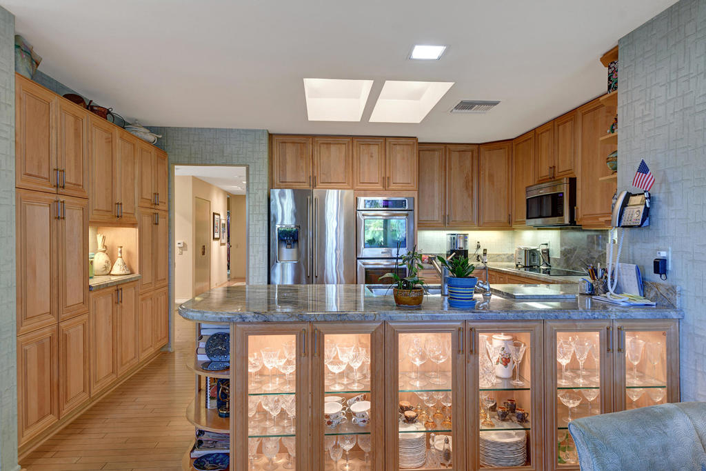 The Springs C.C. - Residential