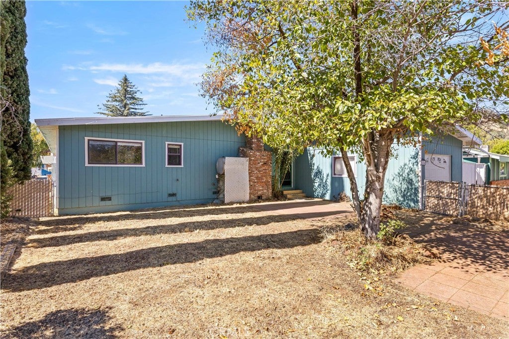 12740 Island Circle