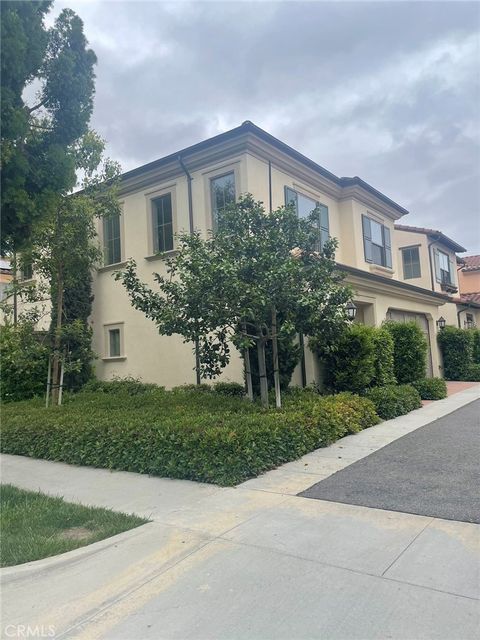 Photo of 72 Twin Flower, Irvine, CA 92620 (MLS # OC26028419)