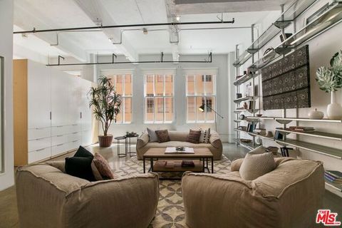 Photo of 738 S Los Angeles Street #305, Los Angeles, CA 90014 (MLS # 26835421)