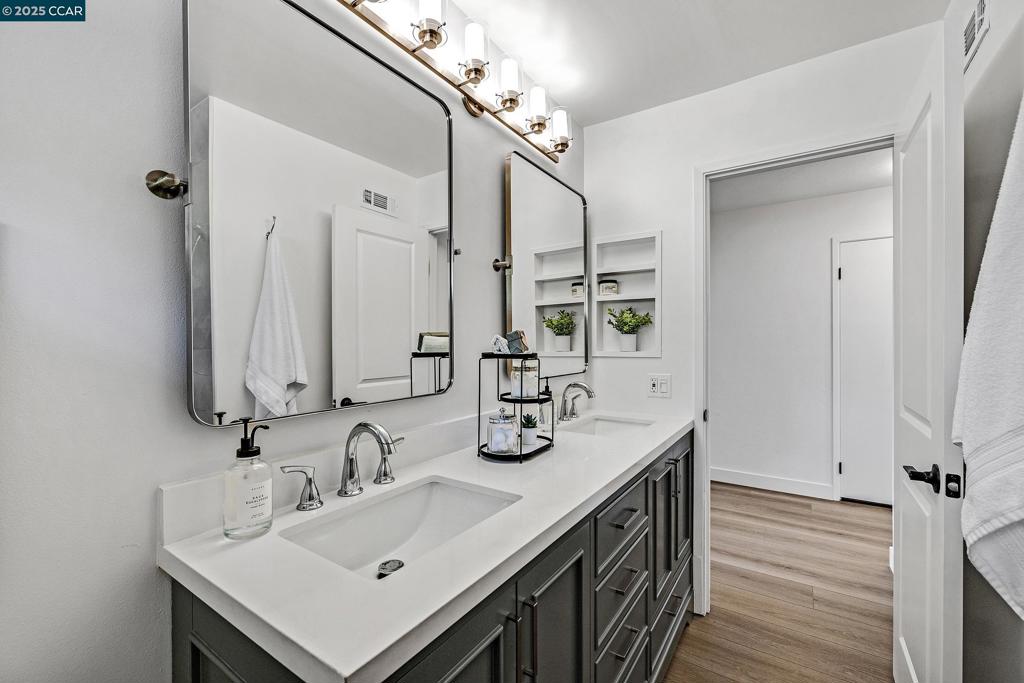 WEST SIDE DUBLIN - Residential