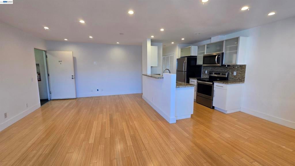 2884 Sawtelle Blvd Blvd 217, Los Angeles CA 90064