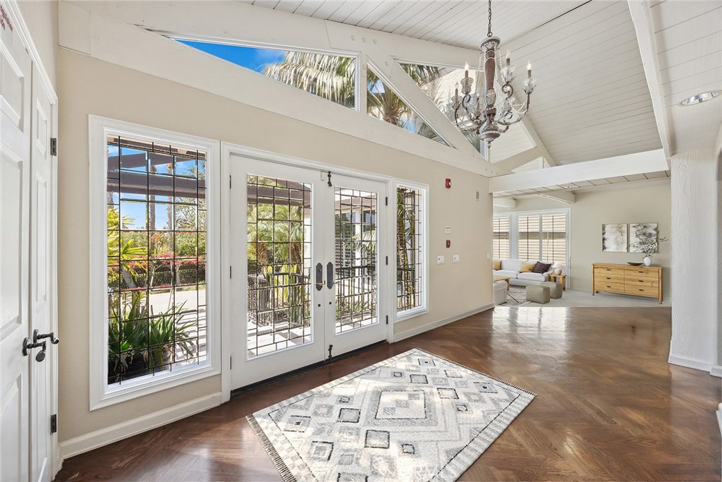 270 S Orange Acres Drive