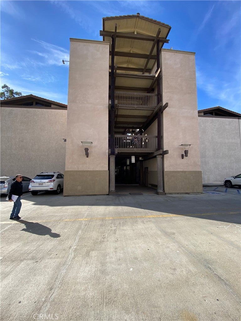 5216 Marina Pacifica S