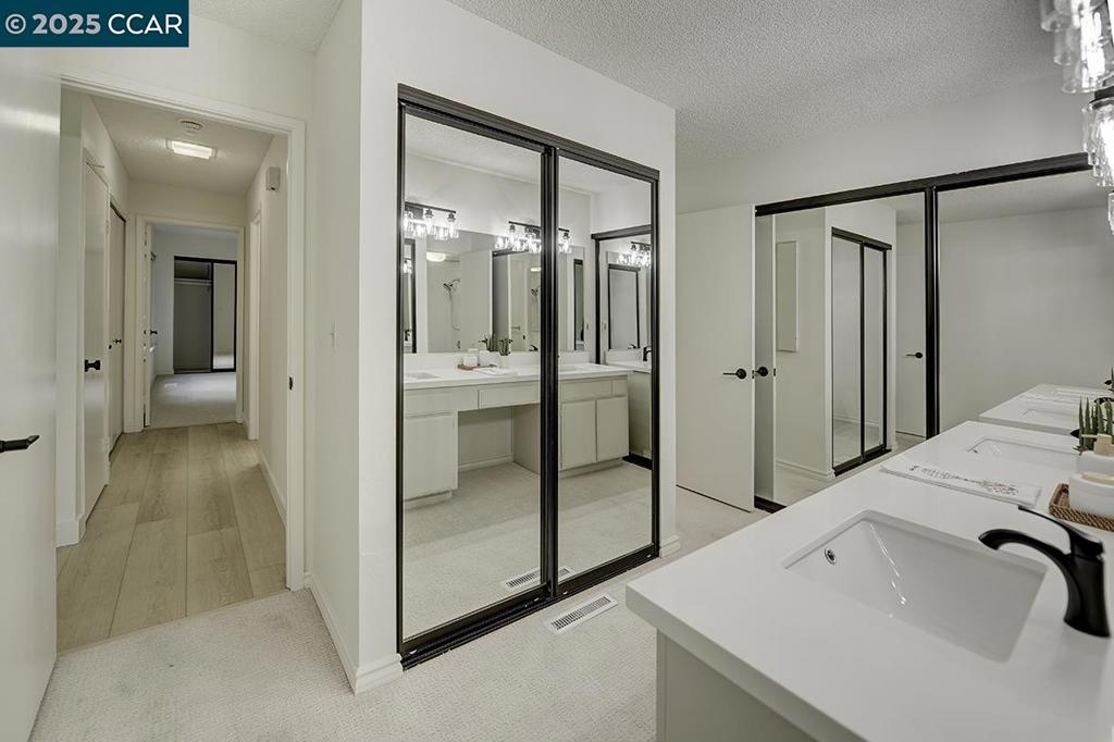 ROSSMOOR - Residential