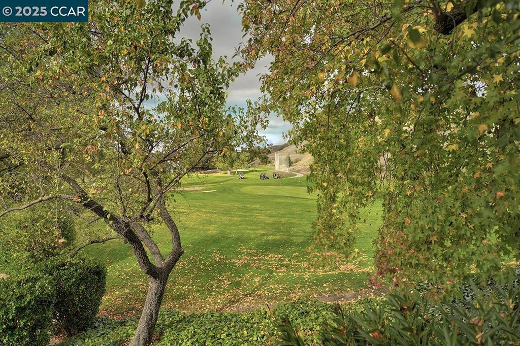 ROSSMOOR - Residential