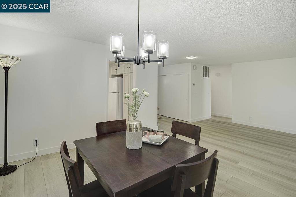 ROSSMOOR - Residential