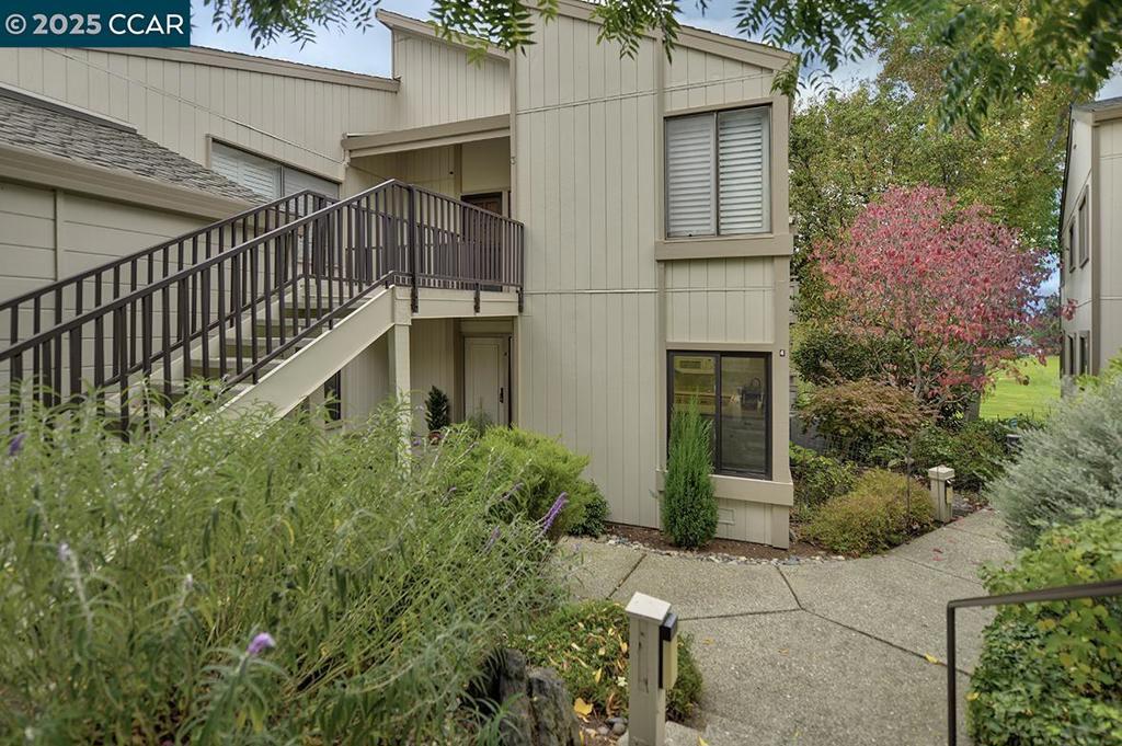 ROSSMOOR - Residential