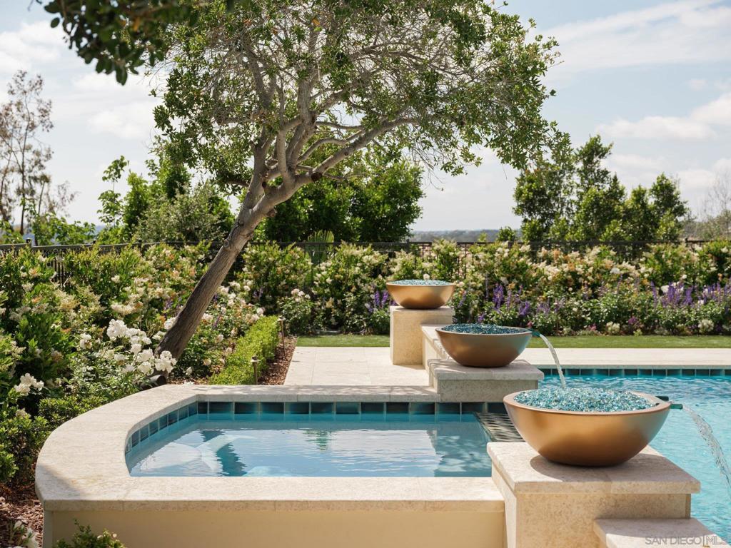 Rancho Santa Fe - Residential