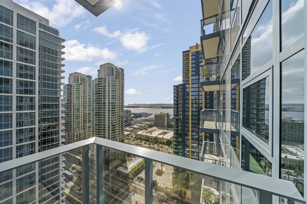 Downtown - Residential Lease
