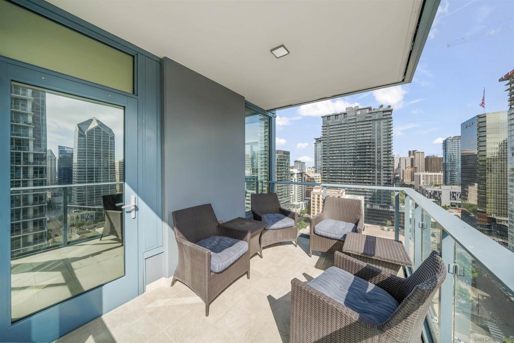 Downtown - Residential Lease