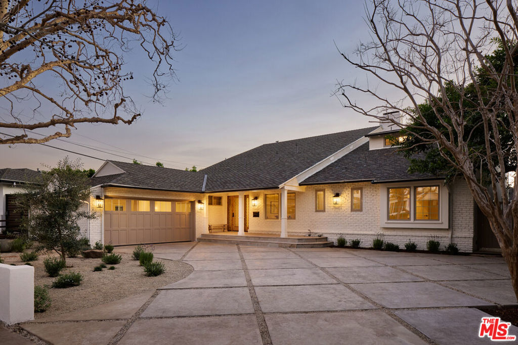 3209 Patricia Avenue