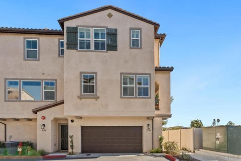 2328 Columba Gln Escondido CA 92025