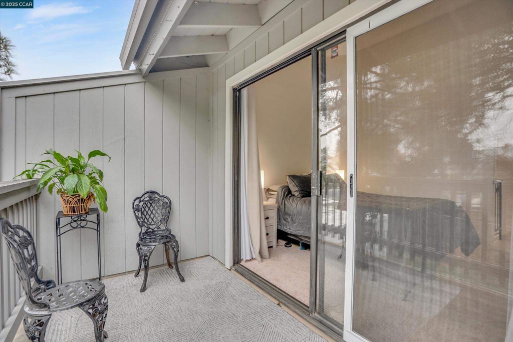 DIABLO COMMONS - Residential