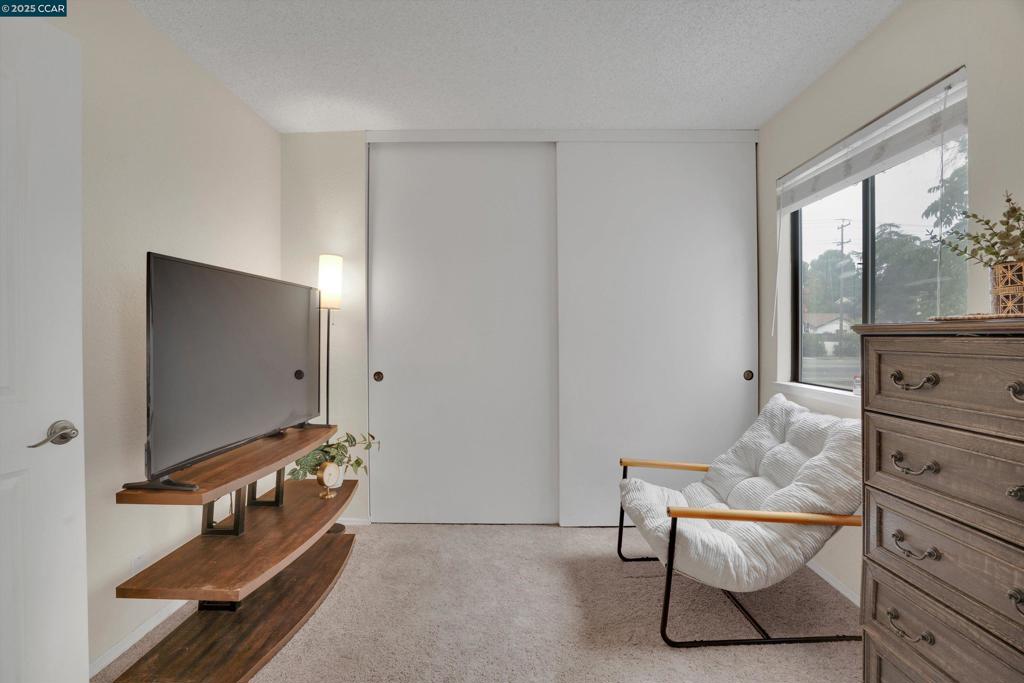 DIABLO COMMONS - Residential