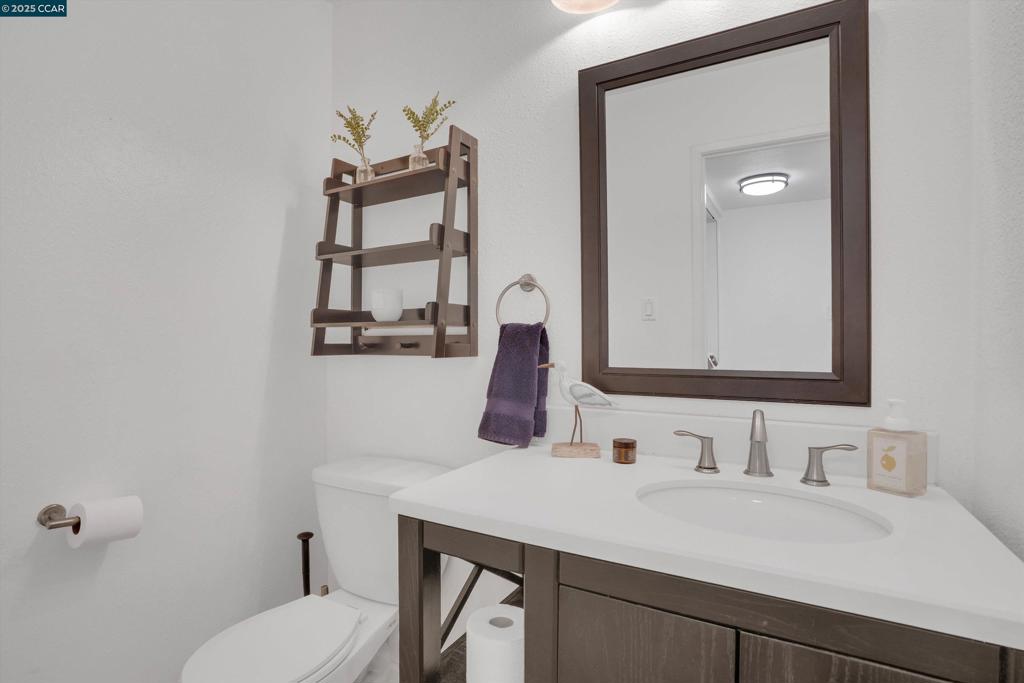 DIABLO COMMONS - Residential