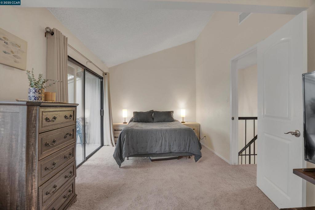 DIABLO COMMONS - Residential