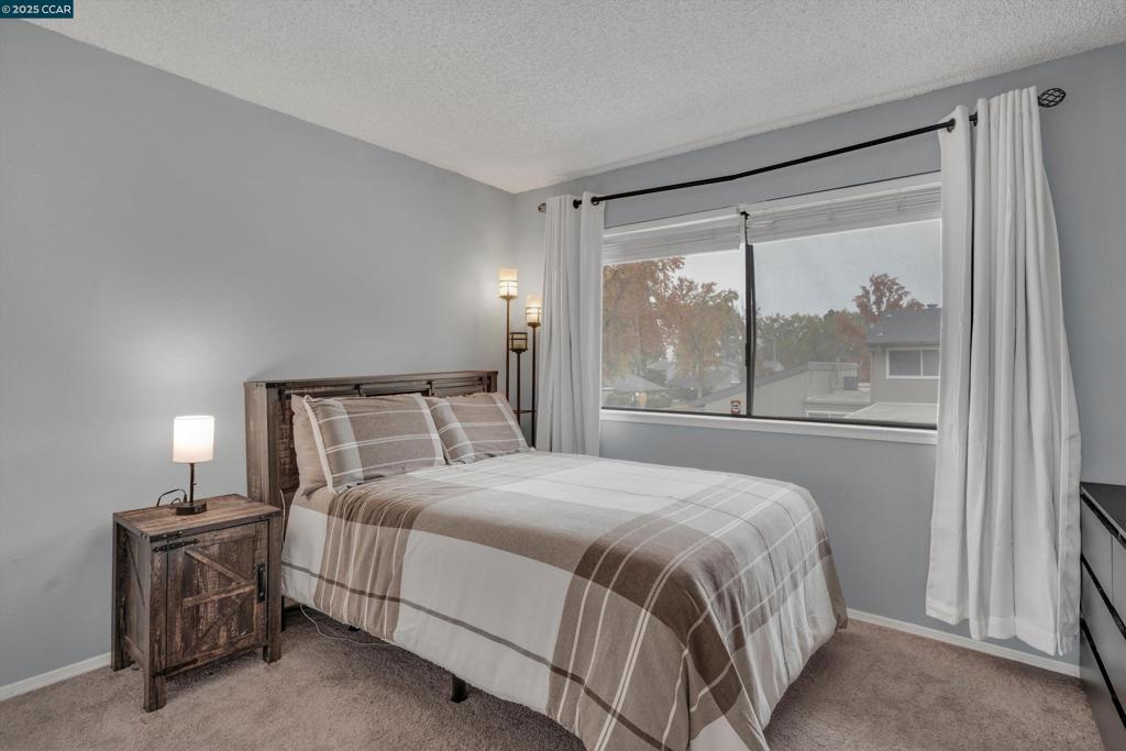 DIABLO COMMONS - Residential