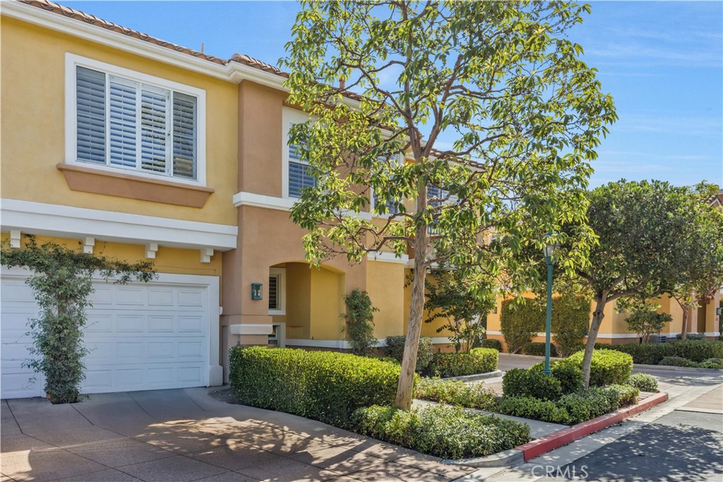 Welcome to this newly remodeled END-UNIT townhome in Westpark. Ideally located in a quiet interior setting, this turkey home showcases soaring vaulted ceilings, BRAND NEW neutral tone luxury vinyl flooring and designer fixtures. This home has 2 beds + 2 full baths home with an open layout and a private balcony overlooking the neighborhood. Bright & airy in every room. BRAND NEW LED recessed lights, chandelier in the dining room, custom floor-to ceiling marble-like tiled shower and interior paint. No carpet with all hard surface floorings. Living room offers planation shutters and vinyl flooring. Kitchen has BRAND NEW quartz countertops, oversized Kohler sink, white shaker-style cabinetry, BRAND-NEW stainless-steel appliances (fridge, gas stove, hood, and dishwasher). Large primary suite with a spacious walk-in shower, recessed lighting, planation shutters, and high ceilings. Master bath has dual vanities, brand new cabinetry, two closets, and a spacious walk-in shower. The oversized garage has BRAND NEW epoxy floors and newer water heater. Washer & dryer are included in the rent. Award winning Irvine schools (Plaza Vista School and Irvine High School) are all within a short distance. HOA has sparkling pool and spa. Target, H-Mart, Wholesome Choice, Starbucks, Trader Joe’s and many great restaurants are nearby. The District, OC Great Park and Laguna Beach are within easy reach. Non-smokers. Clean property for immediate Move-in!