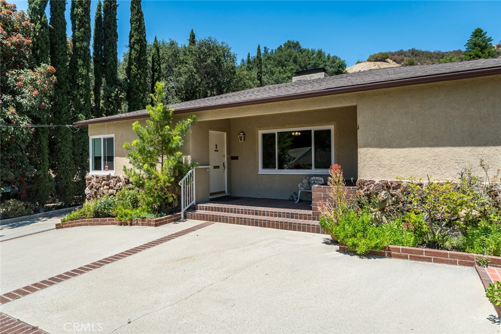 2719 Hollister Terrace