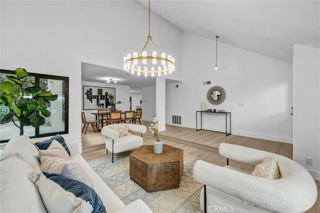 8319 Mercury Drive