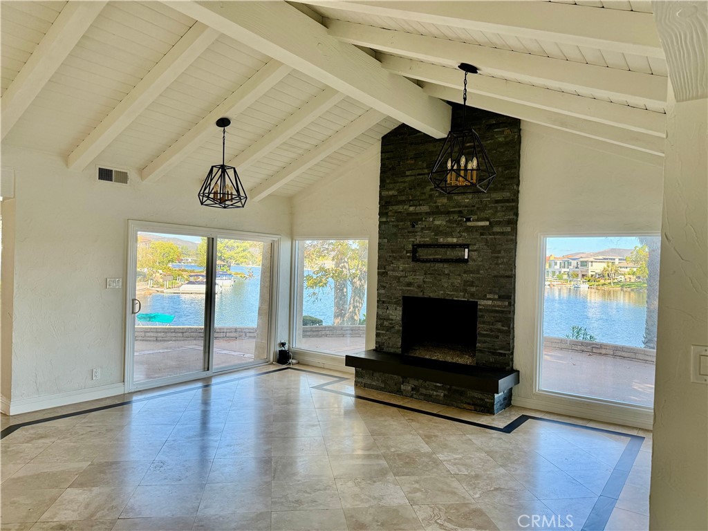 The Shore/South Shore (719) - Residential Lease