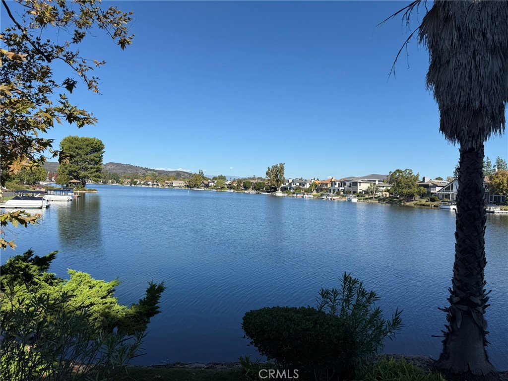 The Shore/South Shore (719) - Residential Lease