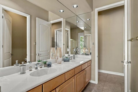 Tiny photo for 33 Scarborough Way, Rancho Mirage, CA 92270 (MLS # 219154511DA)