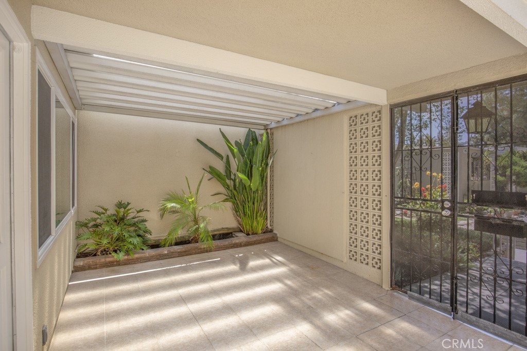 313 Avenida Castilla B