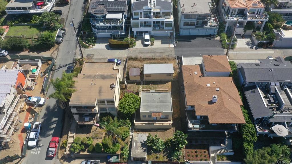 2311 Montgomery Avenue