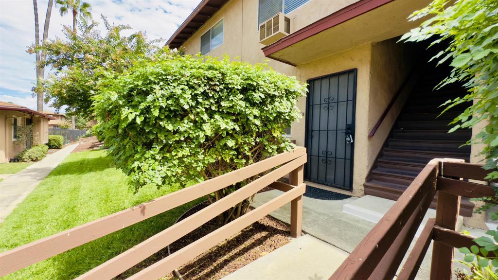 WELCOME HOME!!! WEST FACING END UNIT.. INVITING, COZY SINGLE STORY, GROUND LEVEL HOME WITH A LARGE PATIO!! ROOMY MASTER BEDROOM WITH EN SUITE & A WALK IN CLOSET !! ASSIGNED COVERED PARKING RIGHT OUTSIDE YOUR PATIO DOOR. STEPS FROM THE SPARKLING POOL AND TONS OF GUEST PARKING .BEAUTIFUL, QUIET COMMUNITY WITH A LOW HOA THAT INCLUDES WATER ,SEWER AND TRASH. NEWER STOVE AND REFRIGERATOR.. COLD A/C ,VERY SPACIOUS UNIT !! NEW PATIO COVER, BBQ & STORAGE SHEDS .. CONVEY. CLOSE TO MAJOR FREEWAYS AND SHOPPING CENTER ACROSS THE STREET! TO SHOW IS TO SELL! ** VA/FHA APPROVED COMPLEX!!