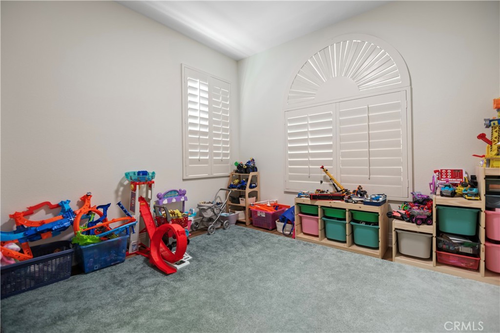 11015 Van Uffelen Drive