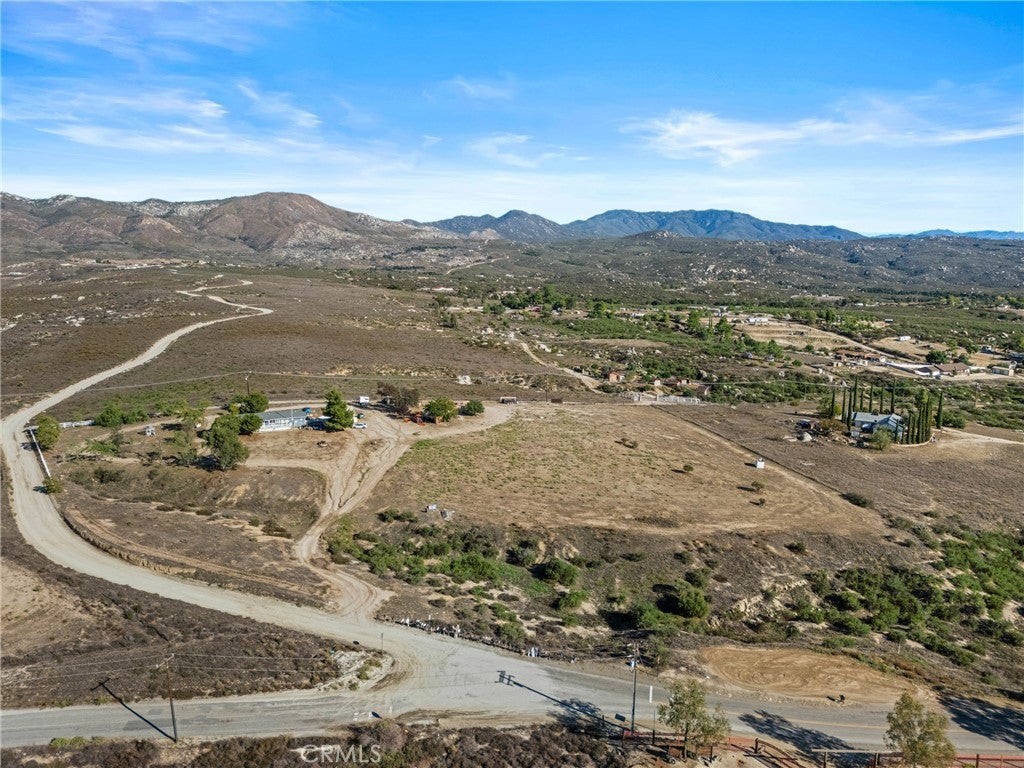 33945 Red Mountain